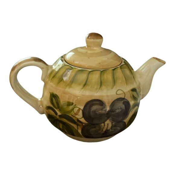 Tabletops Unlimited Provincial Grapes Teapot Hand Painted Ceramic Vintage - Picture 3 of 5